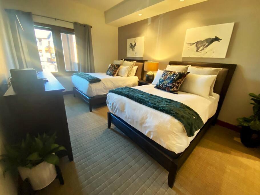 Ski In/Out - Zalanta - Great Location- 2 Hot Tubs - Heated Pool 南太浩湖 外观 照片